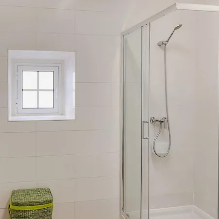 Casa Tia Nene - Glassyard بيت ضيافة اجوا