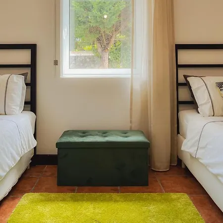 Casa Tia Nene - Glassyard بيت ضيافة اجوا