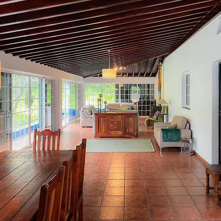 Welcomebuddy - Casa Tia Nene - Glassyard Πανσιόν Lagoa (Azores)