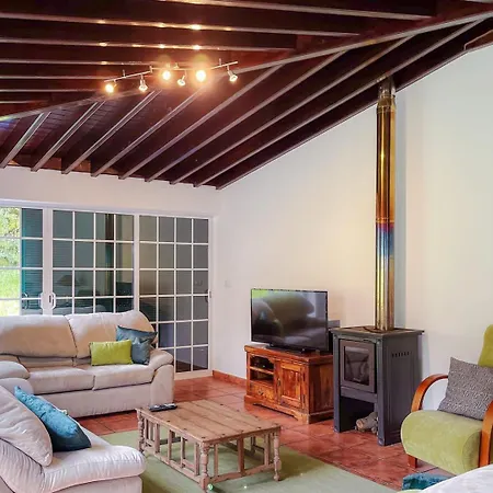 Holiday home Casa Tia Nene - Glassyard Lagoa (Azores)