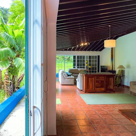 Welcomebuddy - Casa Tia Nene - Glassyard Πανσιόν Lagoa (Azores)
